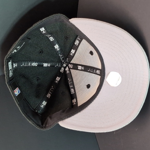 Toronto Raptors New ERA NBA Men's Gray/Black 59Fifty Fitted Ball Cap,Size 7 1/8 - Picture 5 of 7